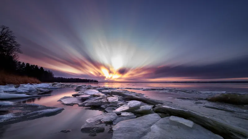 Lake Roxen ice, Blue hour, Sweden, 5K wallpaper