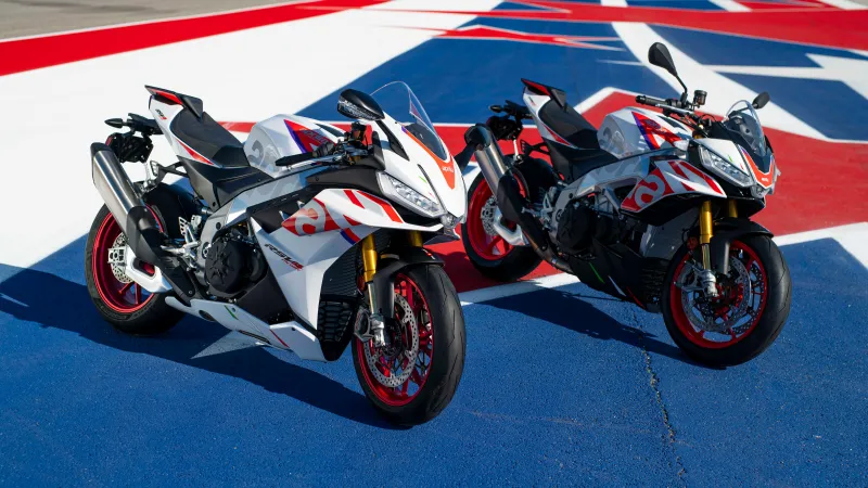 Aprilia RSV4 Factory, Aprilia Tuono V4 Factory, Limited edition, Superbikes, Sports bikes, Italian, 8K wallpaper