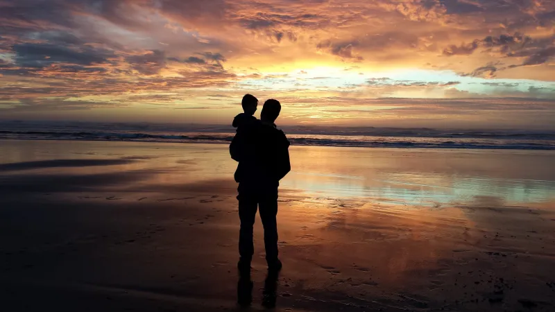 Father and Son, Beach, Father's Day special wallpaper