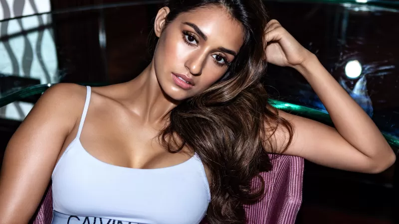 Disha Patani, Indian actress, Bollywood actress, Calvin Klein