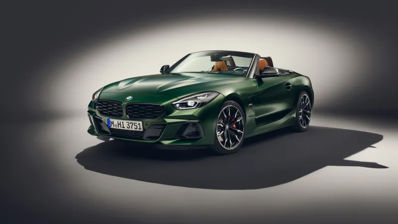 BMW Z4 roadster, Green convertible, Spotlight, 2024, 5K wallpaper