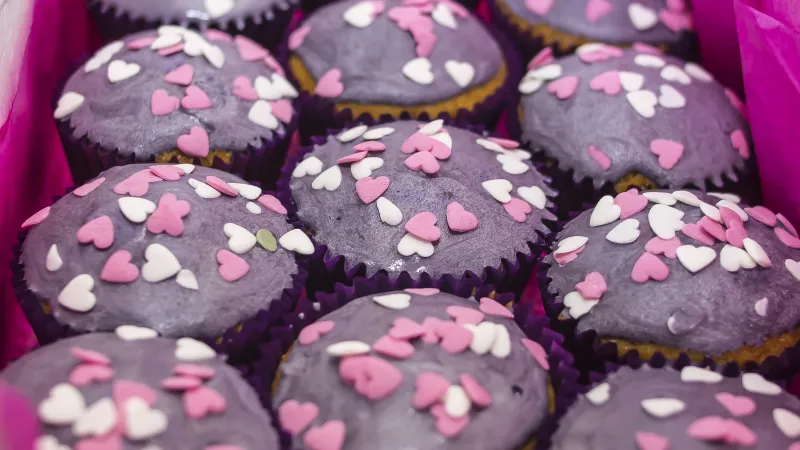Cupcakes, Love hearts 4K wallpaper