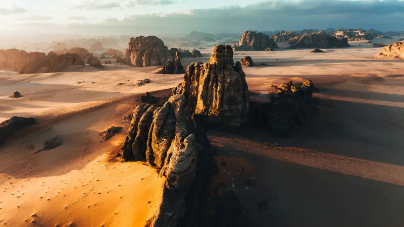 Hisma Desert rock towers, NEOM, Saudi Arabia, 5K wallpaper