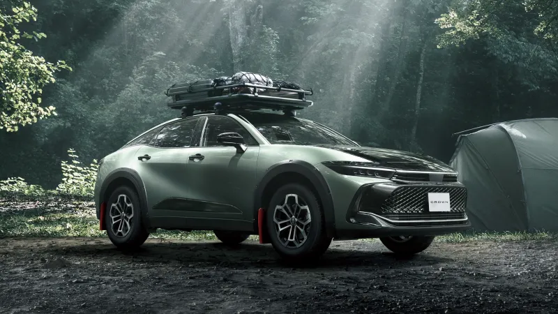 Toyota Crown Crossover wallpaper, Green, Camping in the forest, Roof rack, 2024, 4K