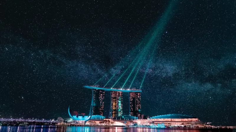 Marina Bay Sands, Hotel, Singapore, Stars, Night life, City lights, Body of Water, Reflection, Light beam, Modern architecture, Laser Lights, Astronomy, Cityscape, 5K