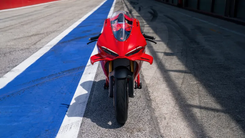 Ducati Panigale V4 S 2025
