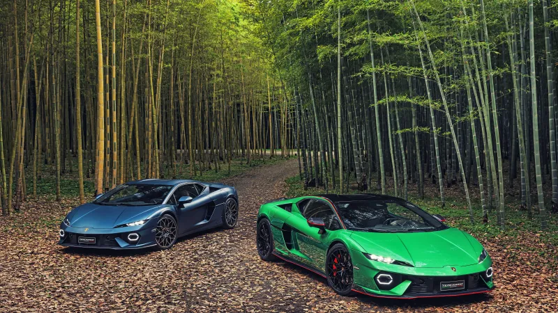 Lamborghini Temerario and Lamborghini Temerario Alleggerita, 8K wallpaper