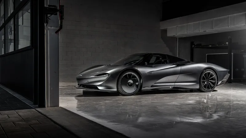McLaren Speedtail 8K wallpaper