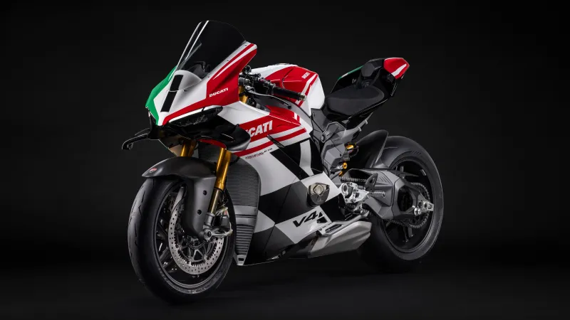 Ducati Panigale V4 Tricolore 2025, Dark background 8K