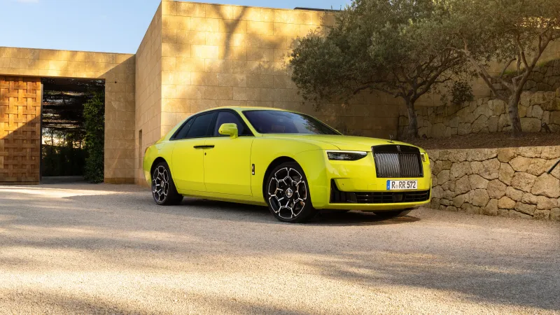 Rolls-Royce Black Badge Ghost Idealist, 8K wallpaper