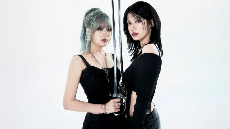 Moon Sua X Siyoon - Snap, Billlie, Moon Sua, Siyoon, Rapier, White background, 8K wallpaper