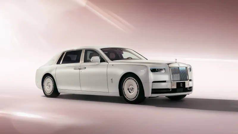 2025 Rolls-Royce Phantom EWB Cherry Blossom, 5K wallpaper
