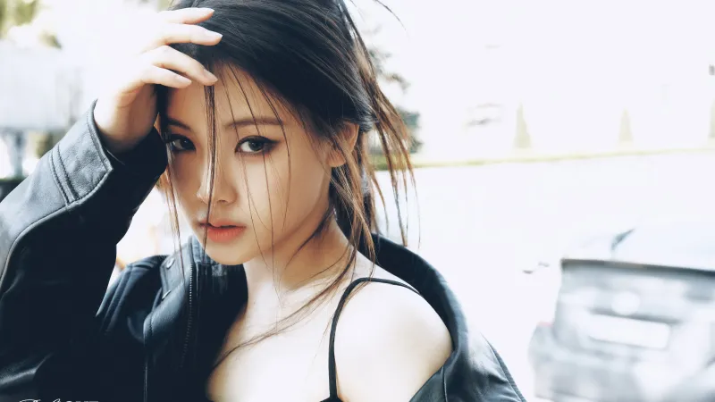 Yihyun (Baby DONT Cry), F Girl, Leather jacket, K-pop idol, Portrait, 5K wallpaper
