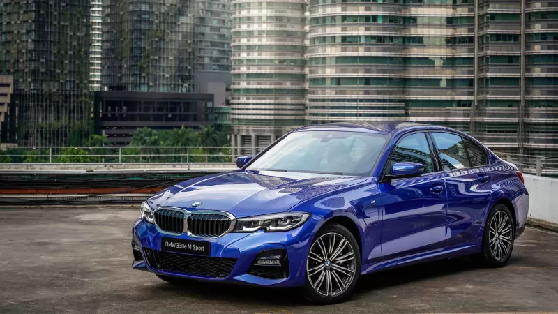 BMW 330e M Sport wallpaper, BMW 3 Series, Blue sedan, Rooftop, City towers, 2021