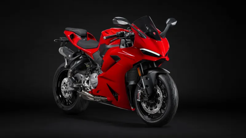 Ducati Panigale V2 2025, Dark background 8K