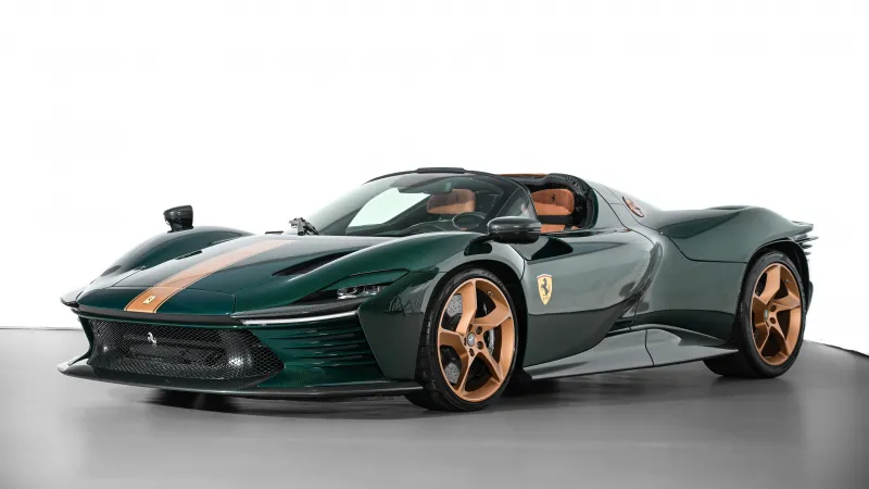 Ferrari Daytona SP3, Green with bronze stripe, Tailor Made, 2025, 8K wallpaper