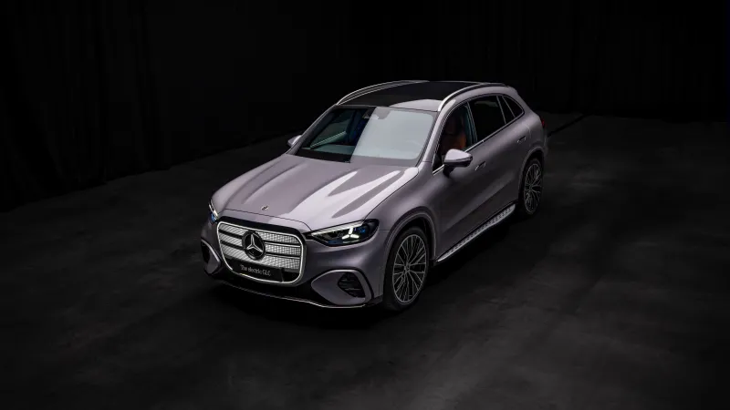 Mercedes-Benz GLC 400 wallpaper, Electric SUV, Lilac grey, Dark studio, 8K