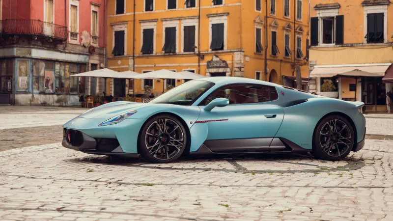 Maserati MCPURA 2025