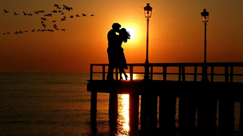 Couple, Romantic kiss, Sunset, Silhouette, Together, Orange sky, Birds, Lanterns, Sea, Reflection