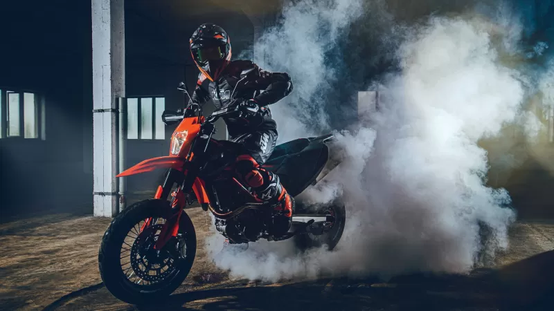 KTM 690 SMC R, Supermoto, Burnout, Smoke, Warehouse, 2021, 4K wallpaper