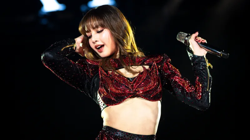 Lisa, K-pop idol, Live concert, 5K wallpaper