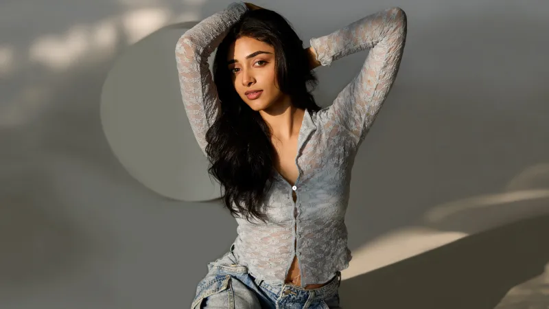 Actress Preity Mukhundhan, 8K wallpaper