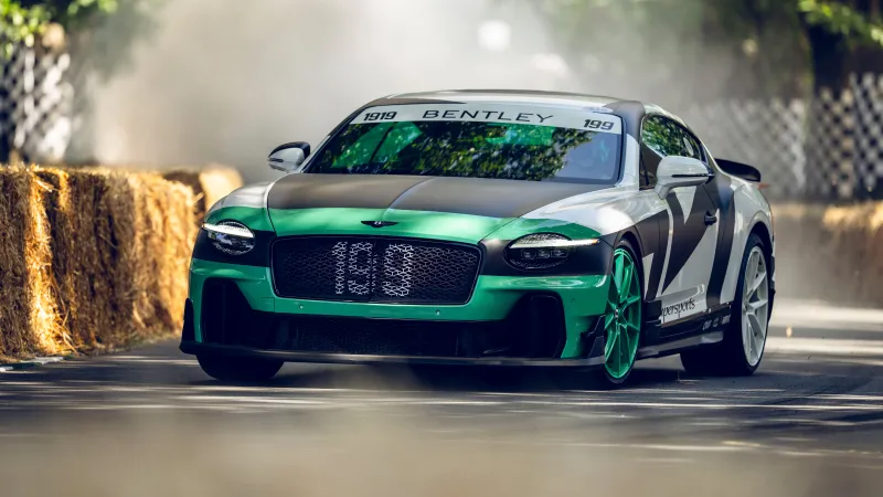 Bentley Continental GT Supersports, Goodwood, Green livery, 2026, 8K wallpaper