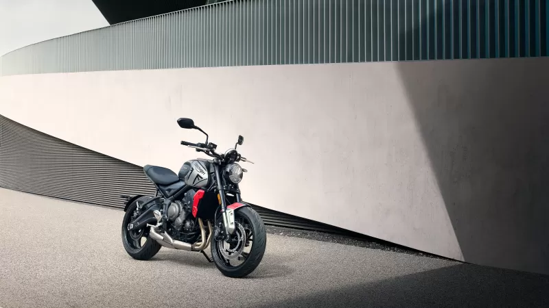 Triumph Trident 660, Urban roadster, Modern architecture, 2021, 4K wallpaper