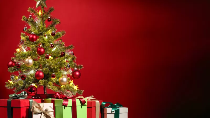 Christmas tree, Christmas decoration, Gifts, Christmas balls, Red background, 5K