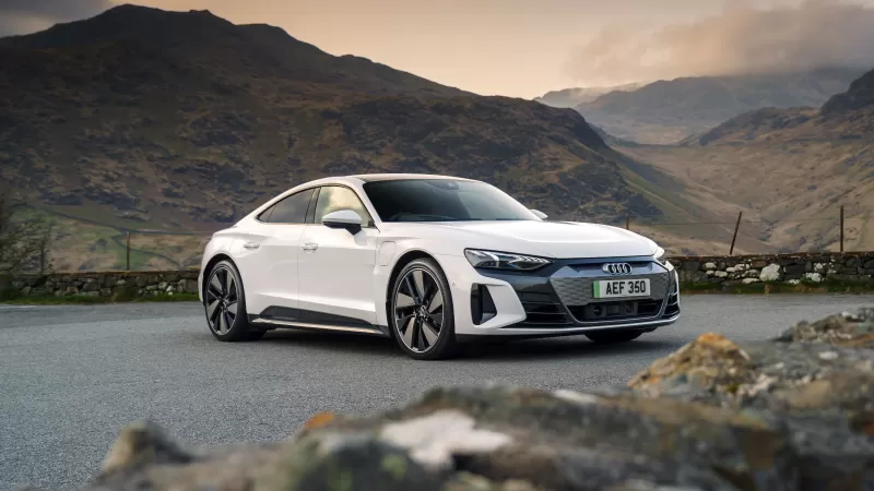 Audi e-tron GT quattro, White electric GT, Snowdonia mountains, 2021 wallpaper