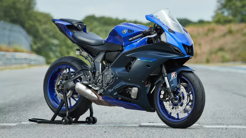 Yamaha YZF-R7 wallpaper, Icon Blue, Race track, 2022
