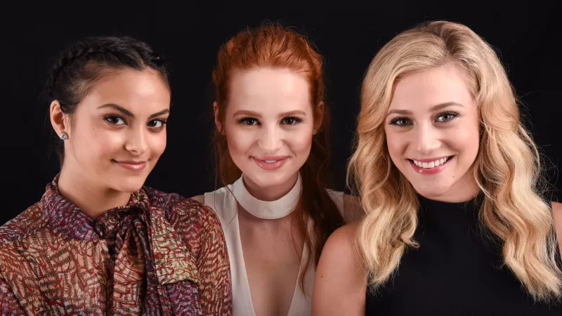 Camila Mendes, Madelaine Petsch, Lili Reinhart, , Black background, 5K