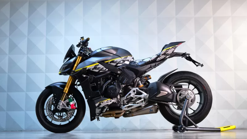Ducati Streetfighter V4 Unica, Camouflage livery, One-off, Studio, 4K wallpaper