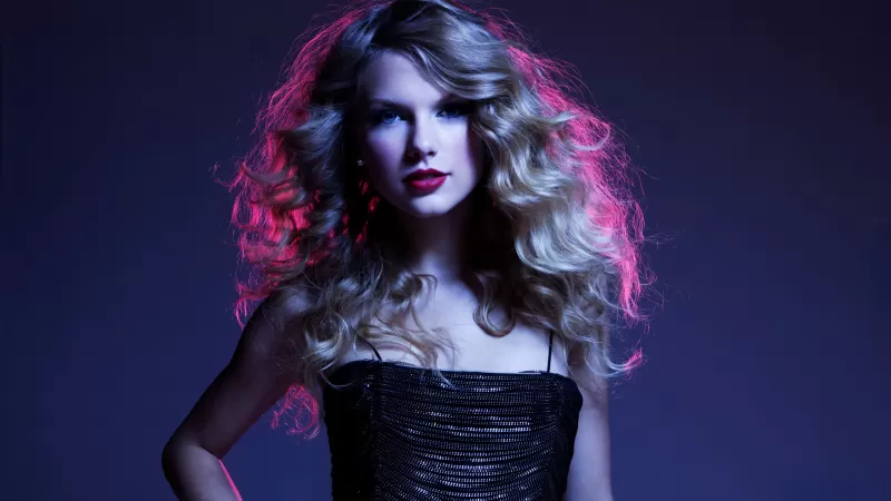 Taylor Swift 2K, Beautiful singer
