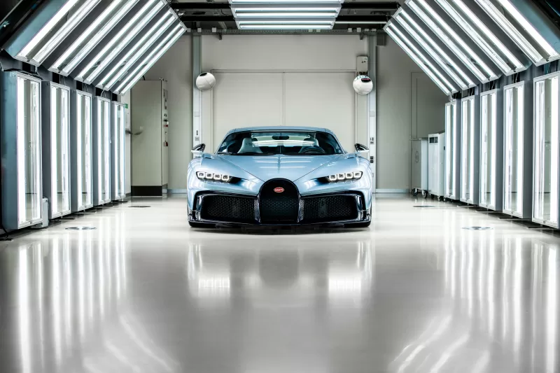 Bugatti Chiron Profilée Front 4K