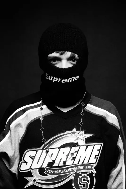 Peso Pluma iPhone wallpaper, Monochrome, Supreme