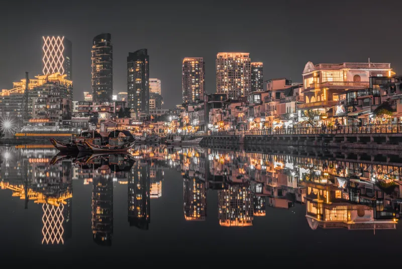 Hong Kong waterfront at night wallpaper, Reflections, City lights