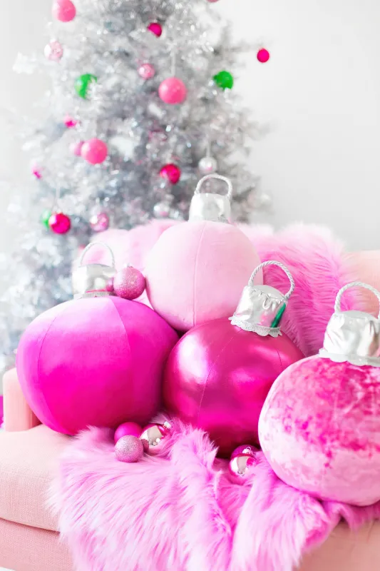 Christmas decoration, Pink wallpaper