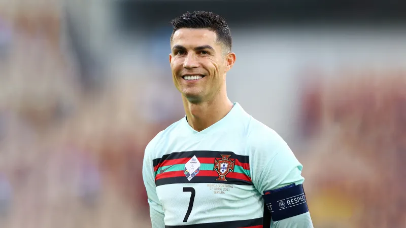 Cristiano Ronaldo 5K wallpaper, Smiling, Portugal football player