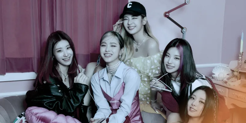 Itzy, K-pop singers, Yeji, Chaeryeong, Ryujin, Yuna, Lia