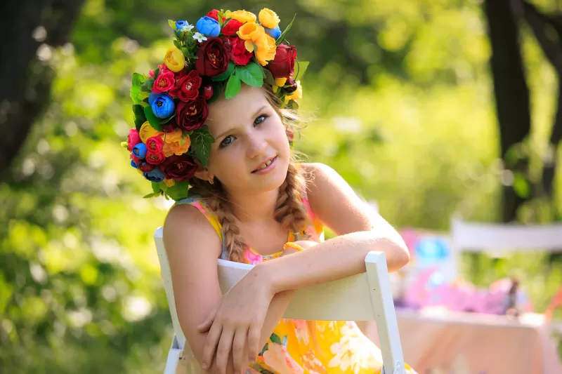 Smiling girl, Flower Wreath, Portrait, Green background, Cute Girl, Chair, Kid, Sunny day, 5K