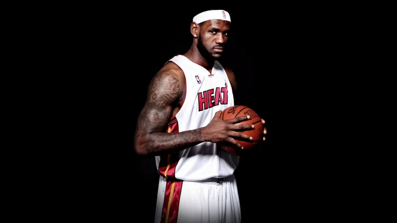 LeBron James, Black background 4K, Miami Heat, Basketball player