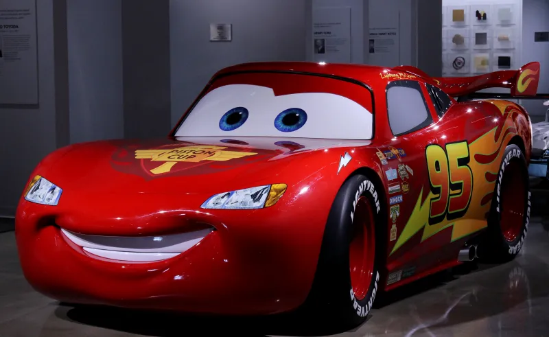 Lightning McQueen wallpaper