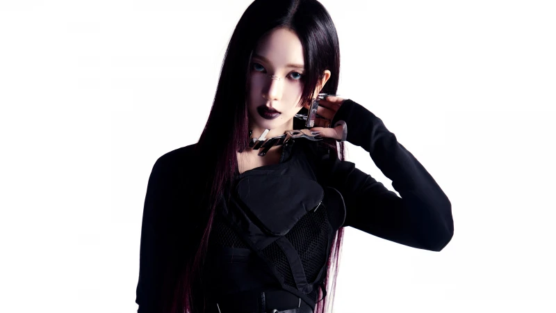 Karina (aespa), White background 5K