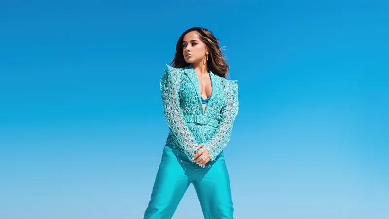 Becky G, Blue background 4K