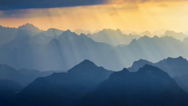 Sun rays over mountain ranges wallpaper, Lofoten, Norway