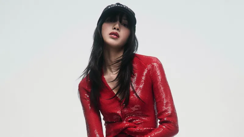 Lisa (Blackpink), 8K wallpaper