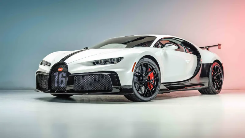 Bugatti Chiron Pur Sport, 8K wallpaper