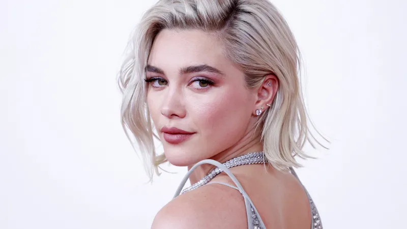 Florence Pugh Closeup, 5K wallpaper