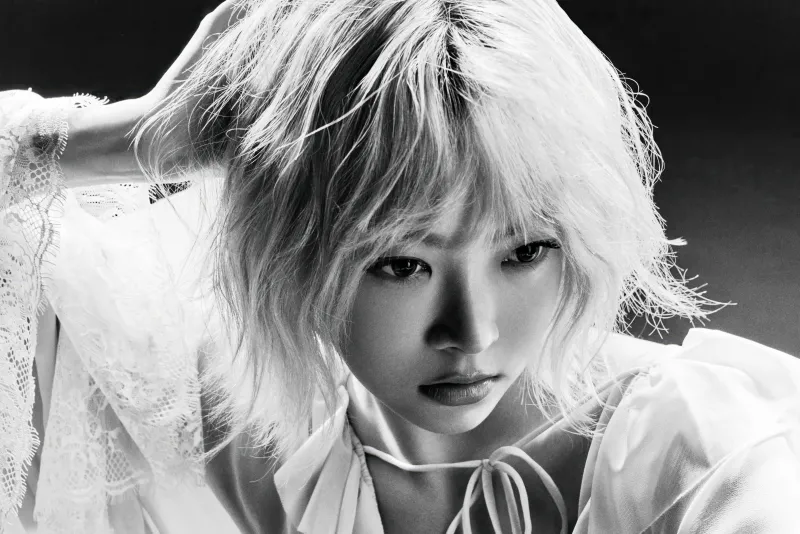 Hong Eunchaem Monochrome, Le Sserafim, 5K wallpaper